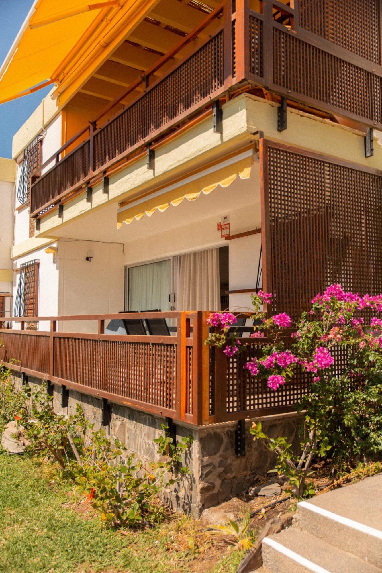 Apartamento Rocas Rojas San Bartolomé